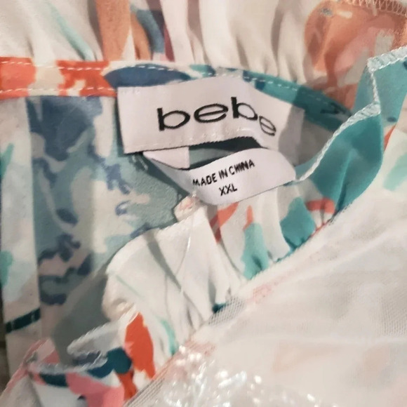 NWT Bebe Printed Smocked Tiered Mini Dress,Tropical Garden,Green/White/Orange. - Picture 4 of 11